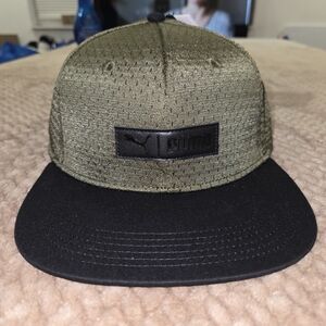 Puma OSFA Adjustable Snapback Hat Olive Green Black Logo Adult One Size Cap